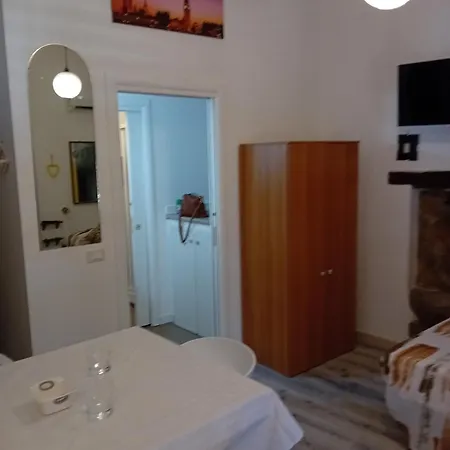 Apartment Papireto House